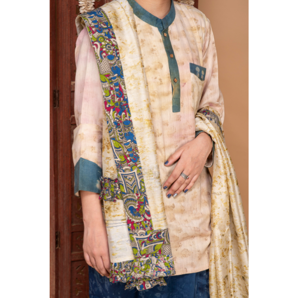 natural and artistic